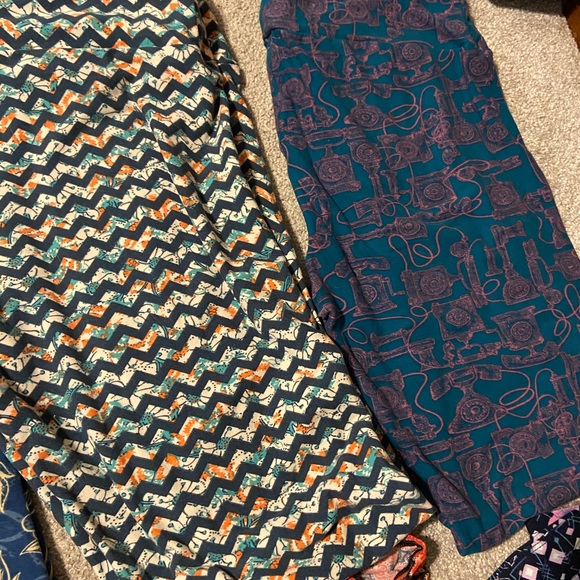 Lula Roe leggings - Picture 4 of 8